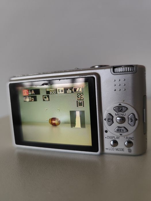 Дигитален фотоапарат Panasonic DMC-FX10