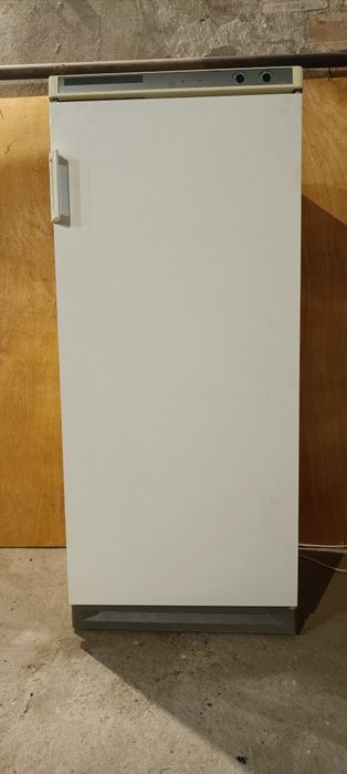 Фризер Indesit добро състояние