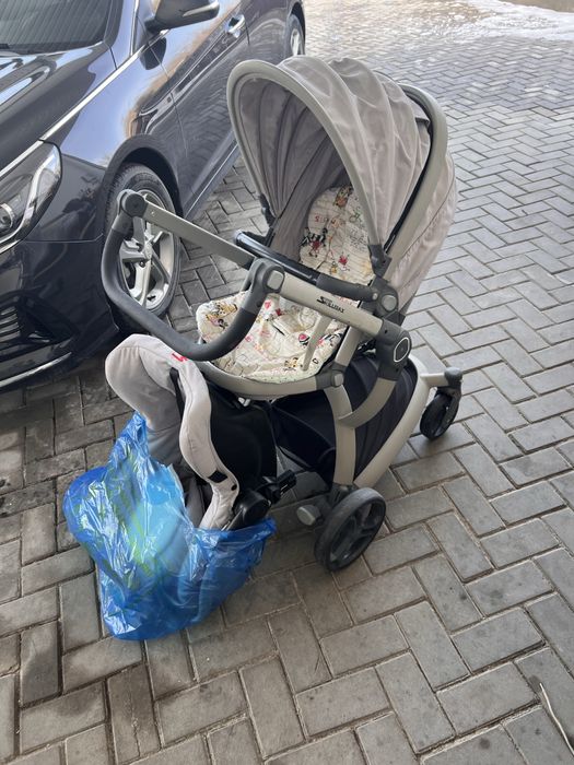 Коляска детская, с люлькой.