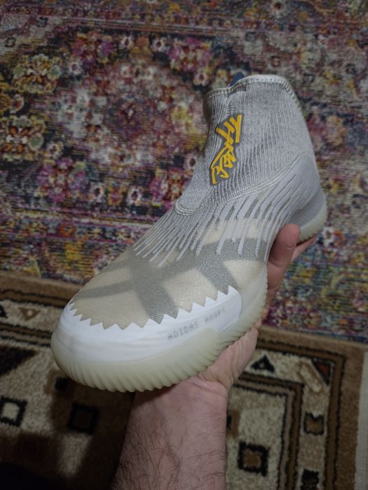 Adidas Boost futurenatural