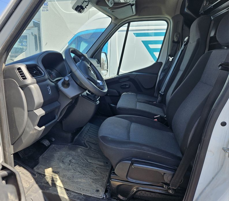 Renault Master avariat