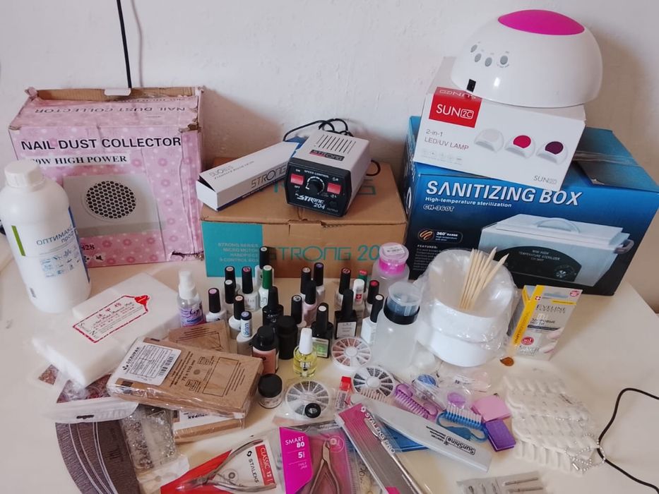 маникюрный аппарат