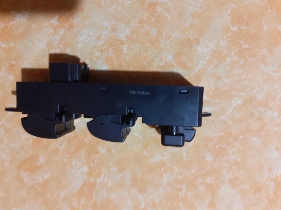 Бутони за ел.стъкла Mitsubishi  ASX   90 лв.