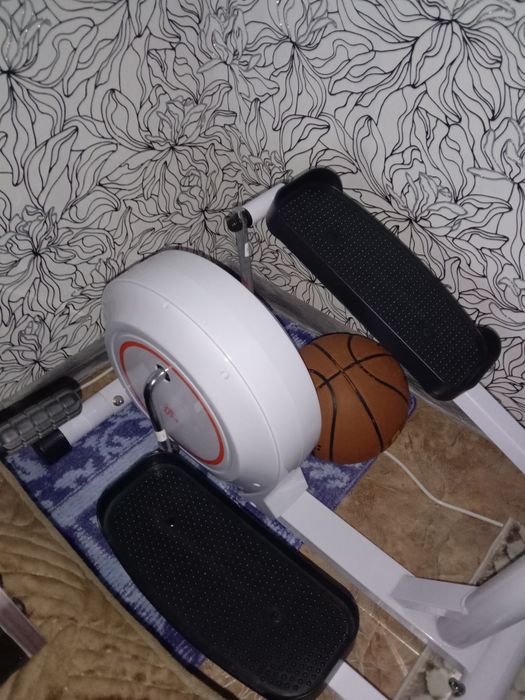 Эллиптический тренажер