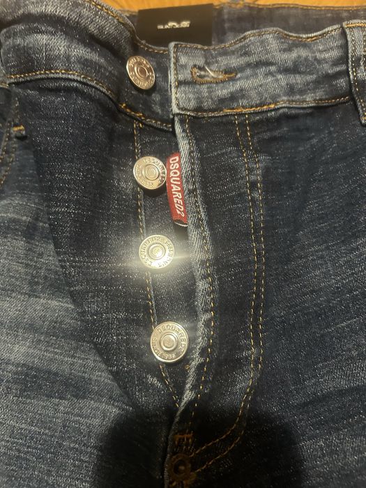 Дънки на DSQUARED2