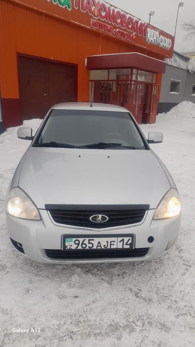 Машина приора ..