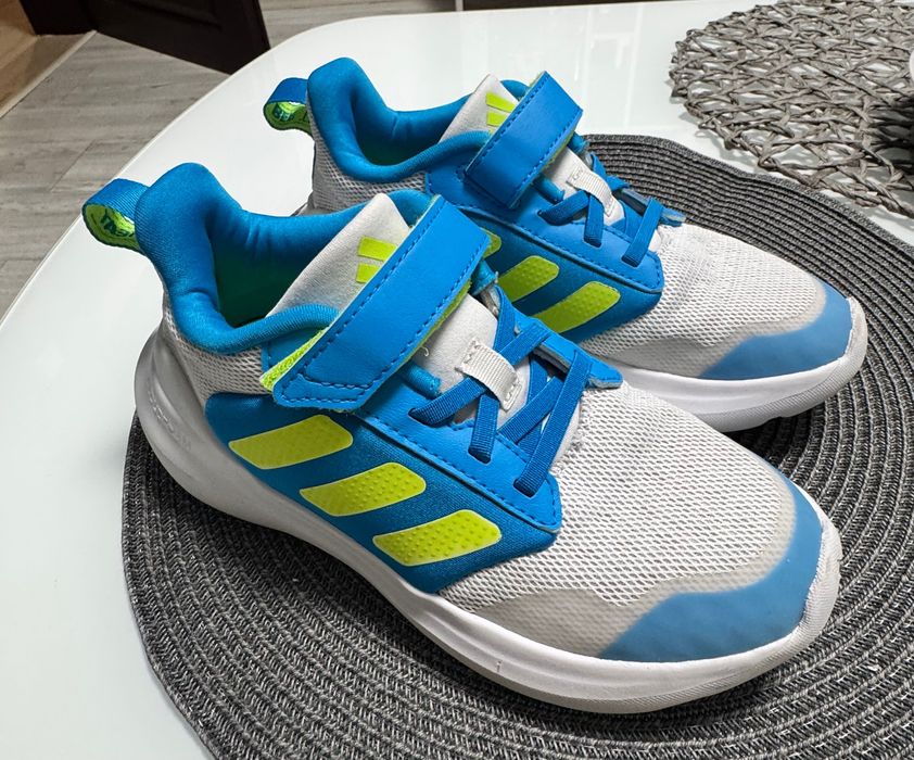 Маратонки Adidas/ Адидас