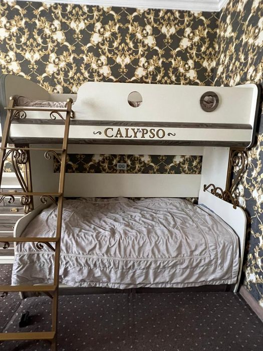 Детская мебель  в комплекте