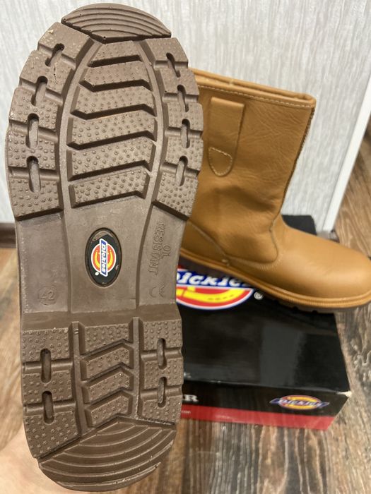 Рабочие зимние ботинки