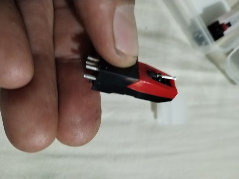 Doză piezoelectrica de pick-up