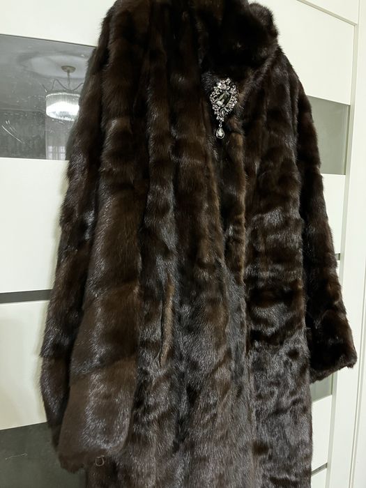 Продается норковая шуба! Теплая!