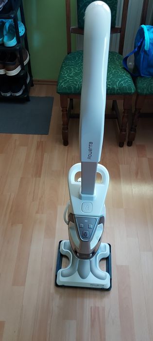 Vand aspirator vertical cu aburi Rowenta Clean and Steam Multi