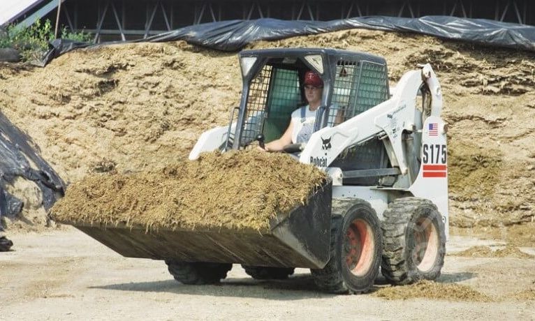 Услуги аренды мини погрузчика