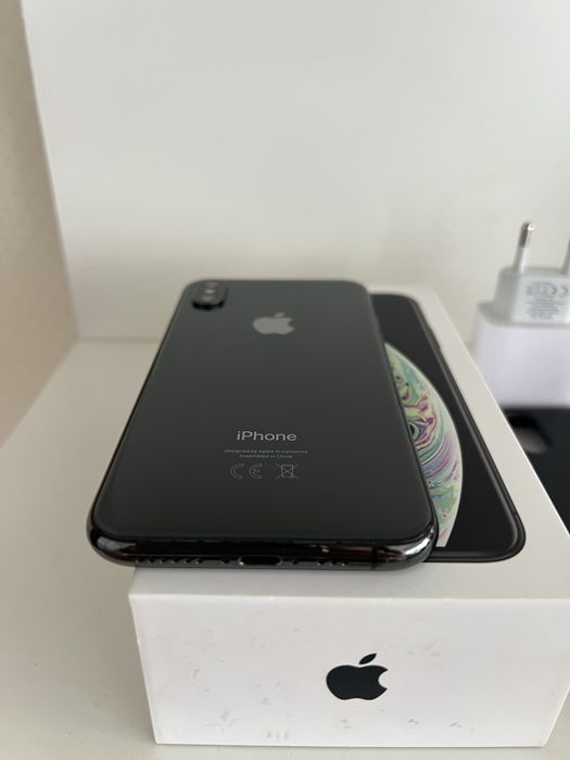 Iphone XS 64gb.