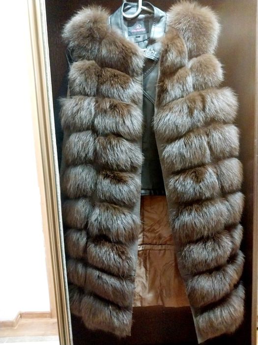 Безрукавка  42 разм