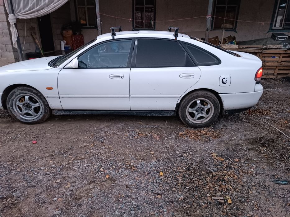 Мазда кронос 2,5