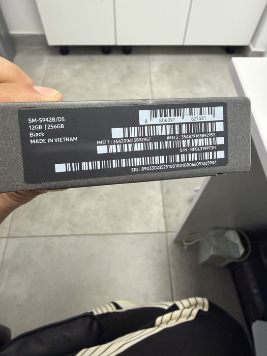 Samsung S26  256GB sigilat