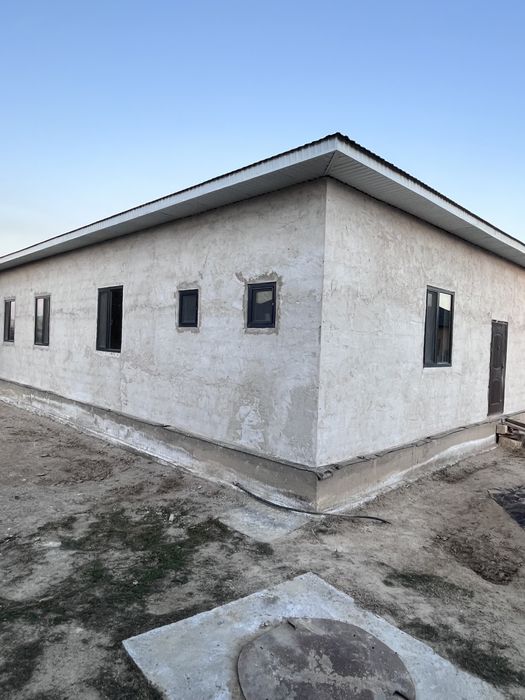 Дом и времянка в Арай