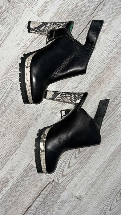 Botine cu toc AllSaints