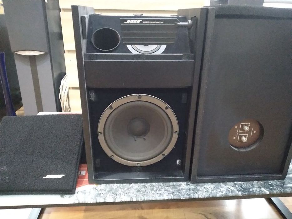 Vînd trei seturi boxe