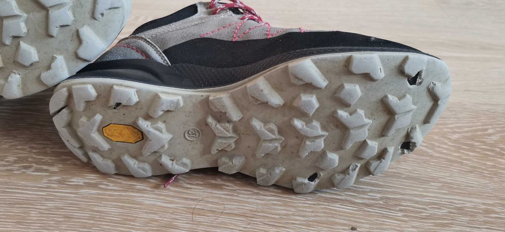 Туристически обувки Grisport, N 37