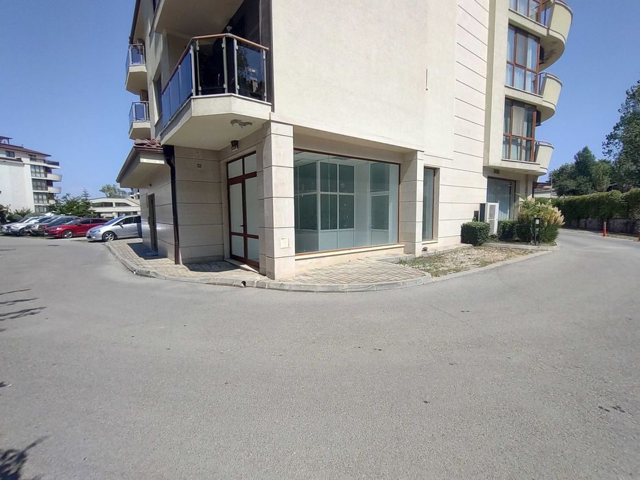 Продава се Ателие в с. Шкорпиловци, Област Варна - 61 кв.м за 2000 €/кв.м - Снимка #2