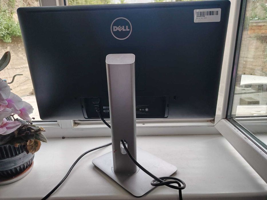 Монитор Dell 23.8" P2414H
