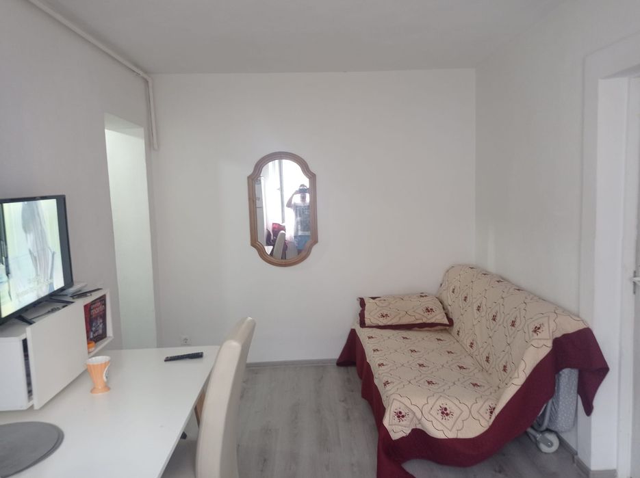 Apartament de vânzare  2 camere, etaj 1 Țiglari