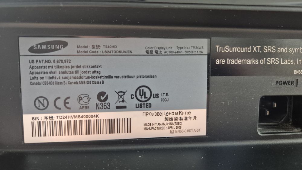 Монитор Samsung t240hd