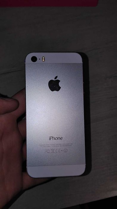 Iphone 5 на запчасти
