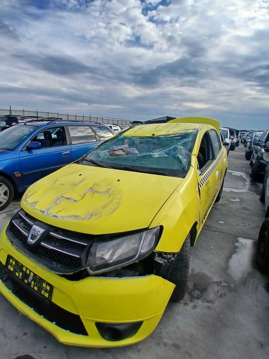 Dezmembram Dacia Logan 2 1.2 16 v