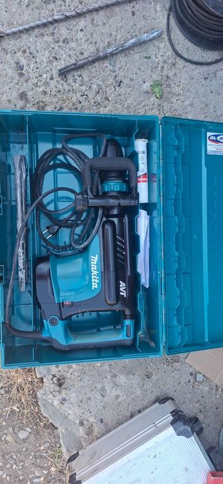 Vand rampe aluminiu 3 tone noi si doua picamare hilti si makita