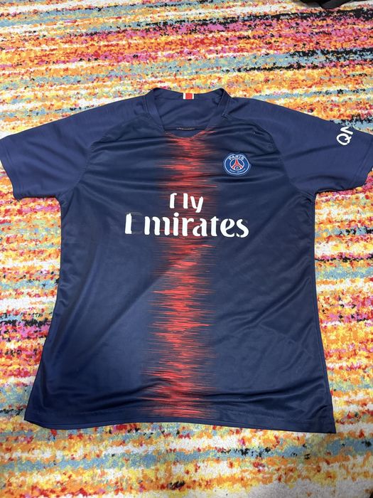 Футболна тениска на PSG