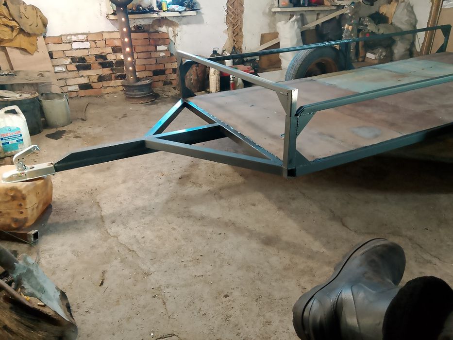 Продам легковой прицеп