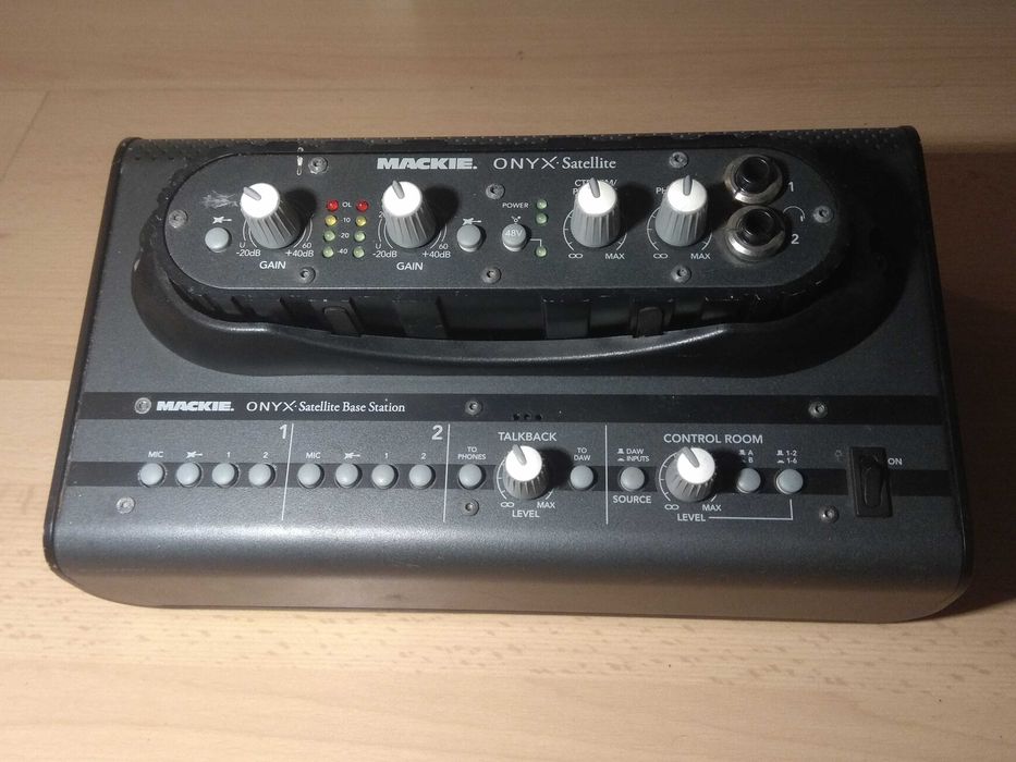 Аудио интерфейс Mackie Onyx Satellite