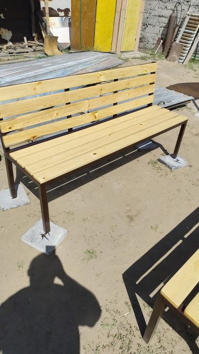 Скамья садовая, уличная