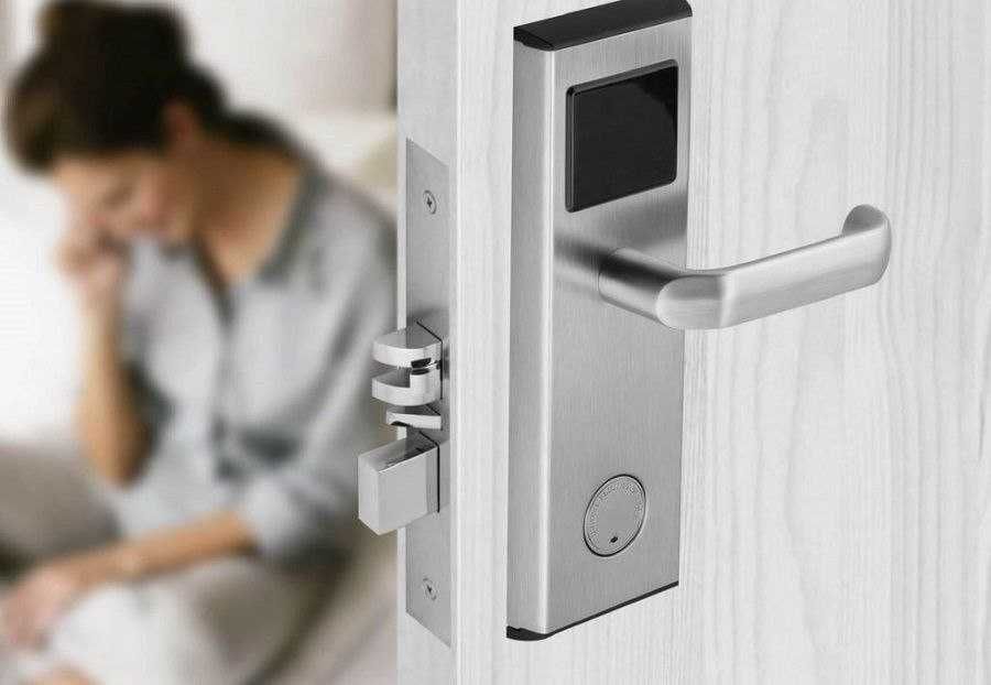 Katta aksiya eliktron qulflar