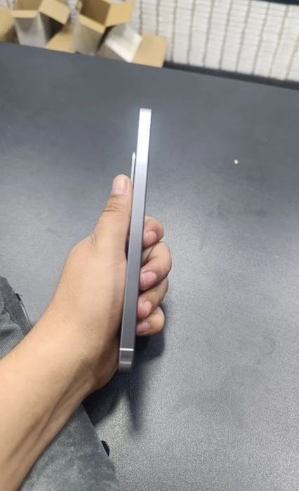 Samsung A56 8/256gb idial holatda