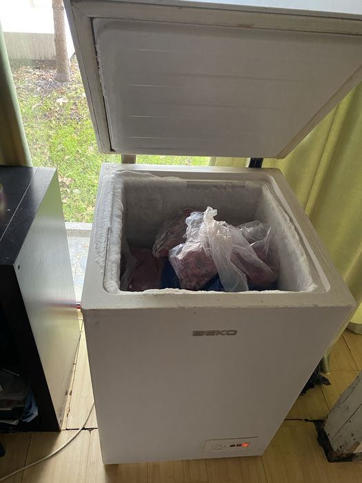 Фризер използван, работи отлично