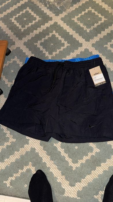 Pantaloni scurți firmă