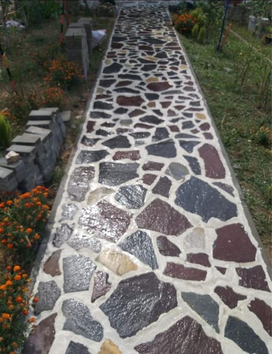 Vand piatra naturala oriunde in tara