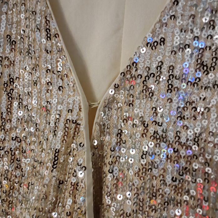 Body cu paiete bej deschis de la H&M mărimea XL