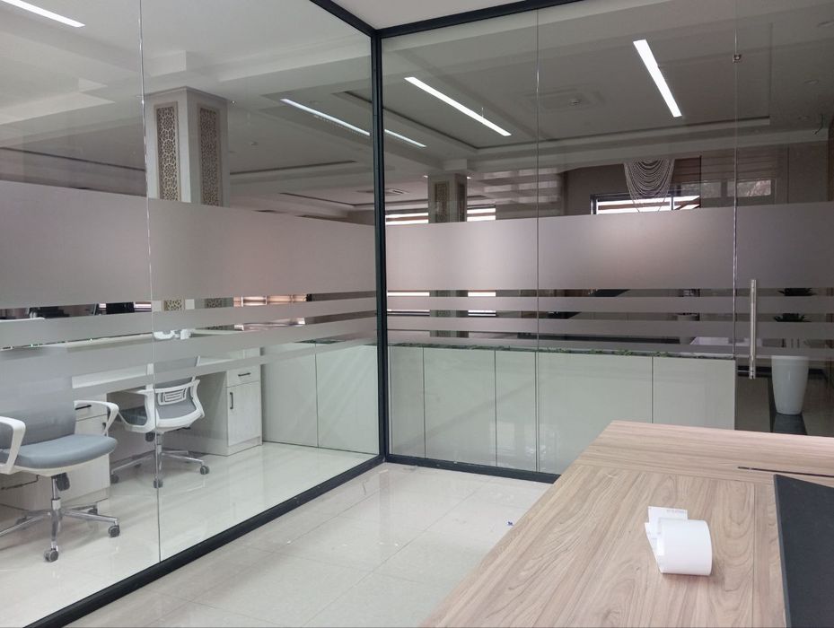 Тонировка матовая туманка для офисов и других видов зданий