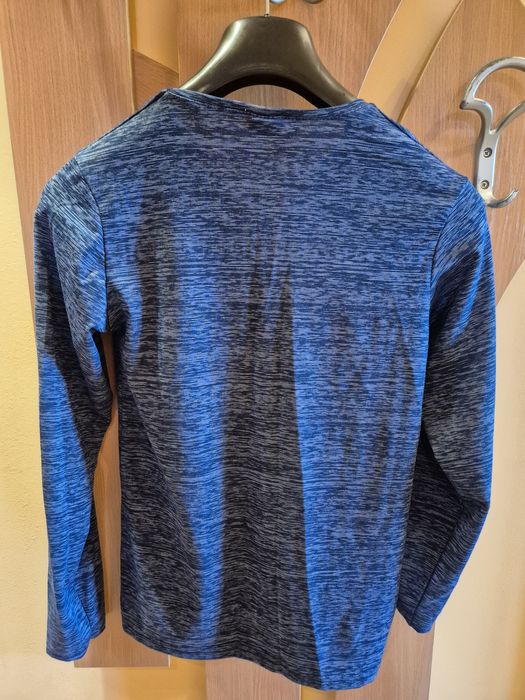 Продавам мъжки пуловери