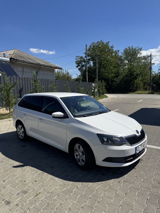 Skoda Fabia 1.4TDI 2016 105cp Bluetooth/AC/Navi/Consum mic