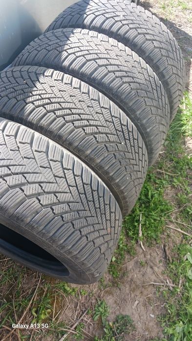 Продавам 4бр.зимни гуми 205/55/16