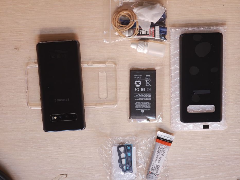 Samsung s10 8/128