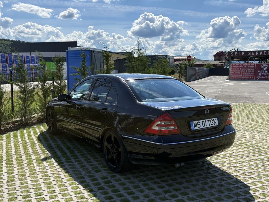 MERCEDES-BENZ C-Class 2006 — imagine 4