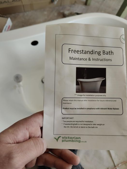 НОВА Свободно свояща вана