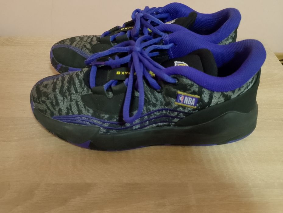 Маратонки NBA баскетбол